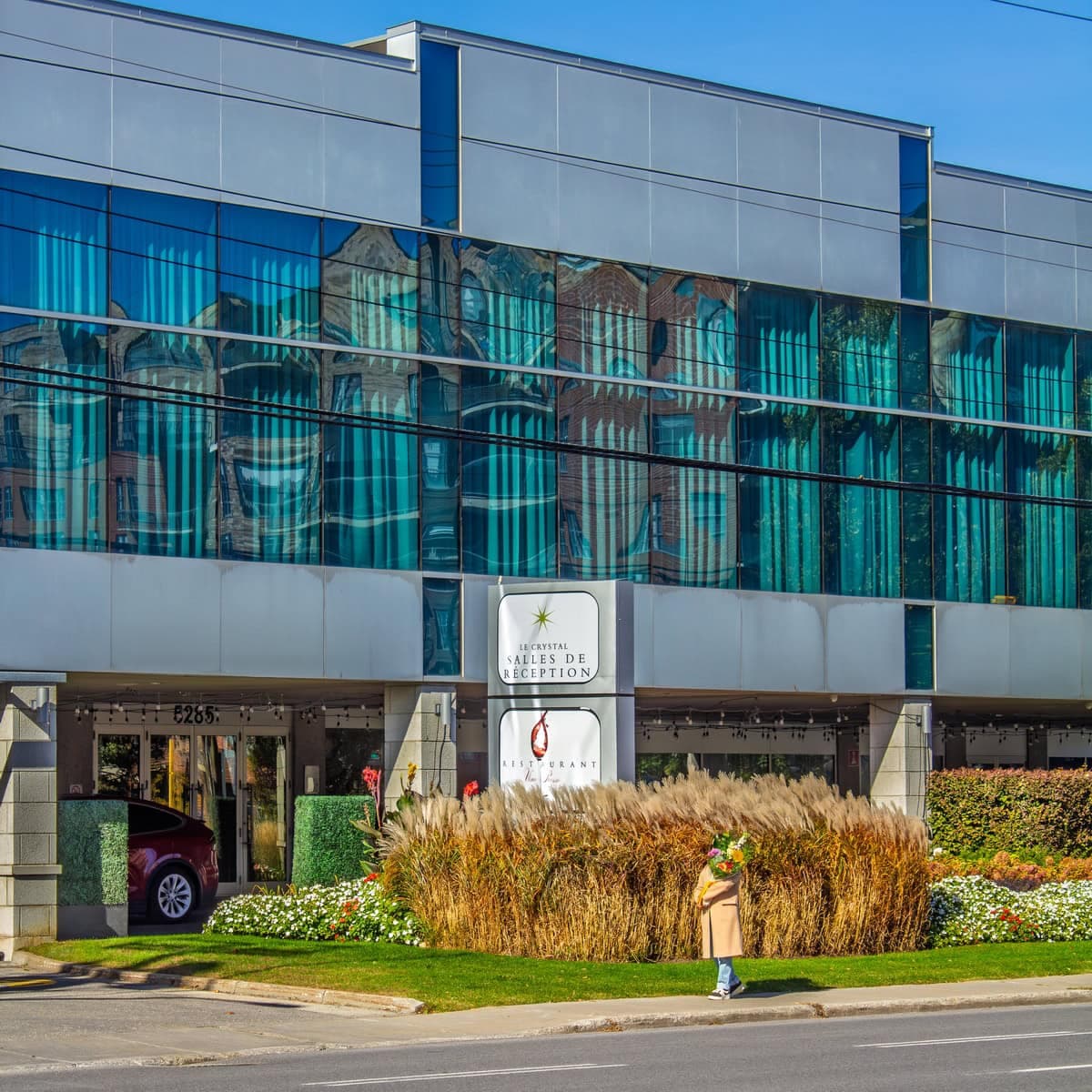 Le Crystal reception hall in Saint-Laurent, Montreal